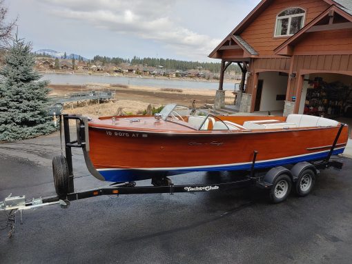 1950 CHRIS-CRAFT 22' DELUXE UTILITY