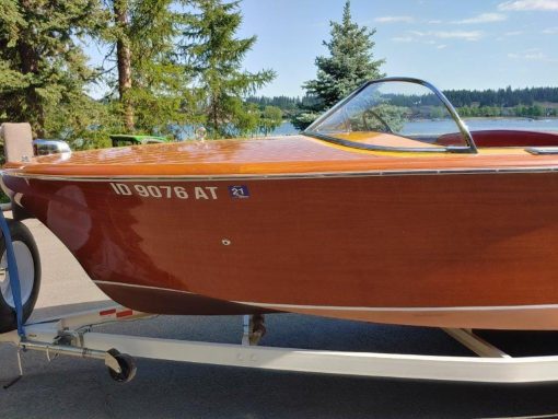 1956 CHRIS-CRAFT 21' CAPRI - Image 2