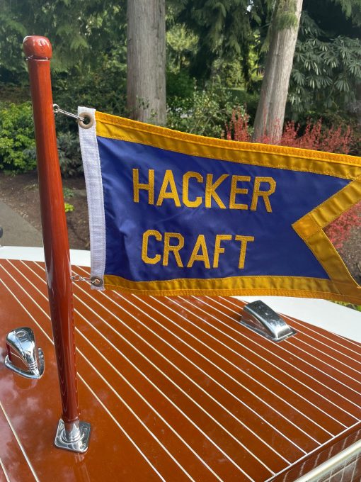 2004 - 25' Hacker-Craft - Lapstrake - Image 18