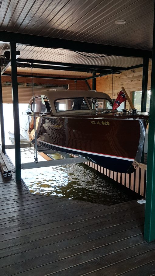 1949 CHRIS-CRAFT 22' CUSTOM SEDAN - Image 30