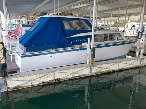 1962 CHRIS-CRAFT 27' SILVER COMET