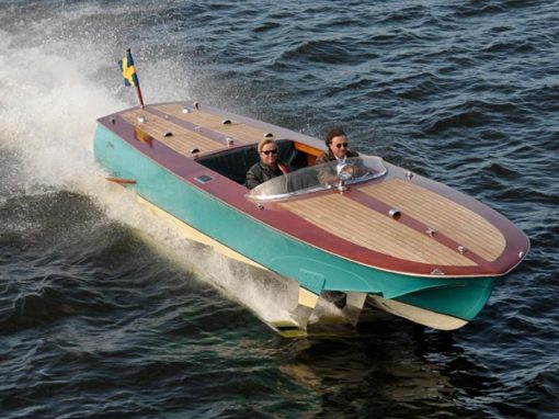 1964 Volga Hydrofoil 28'