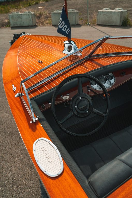 1931 DODGE 21'6" Split Cockpit Runabout - Image 15