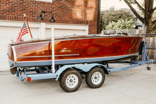 Replica 1939 19' Custom Barrel Back Runabout - Image 3