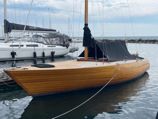 1977 32' Vic Carpenter Day Sailing Sloop