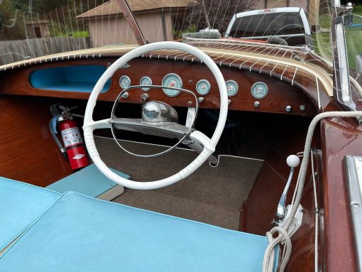 1962 21' Duke Runabout - Image 6