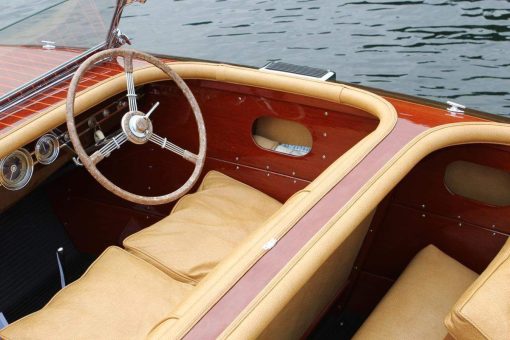 1940 CHRIS-CRAFT 19' CUSTOM - 'BARRELBACK' - Image 4