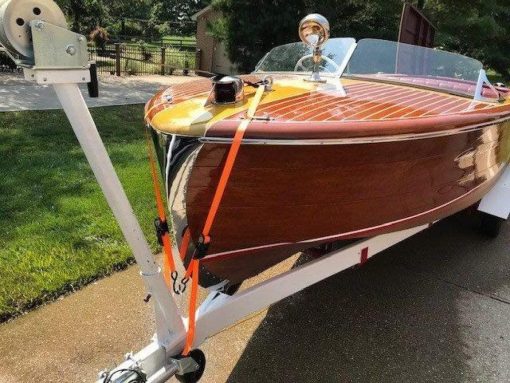 1950 CHRIS-CRAFT 18' RIVIERA - Image 2