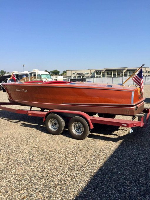 1951 CHRIS-CRAFT 20' Riviera - Image 5